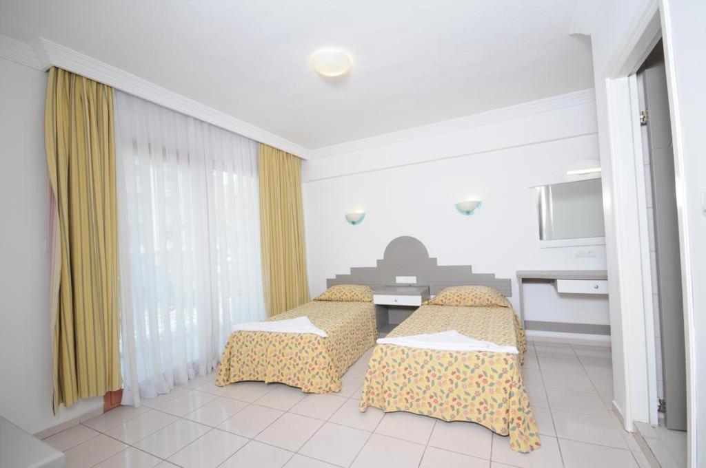 Club Kocer Apartments Marmaris Buitenkant foto